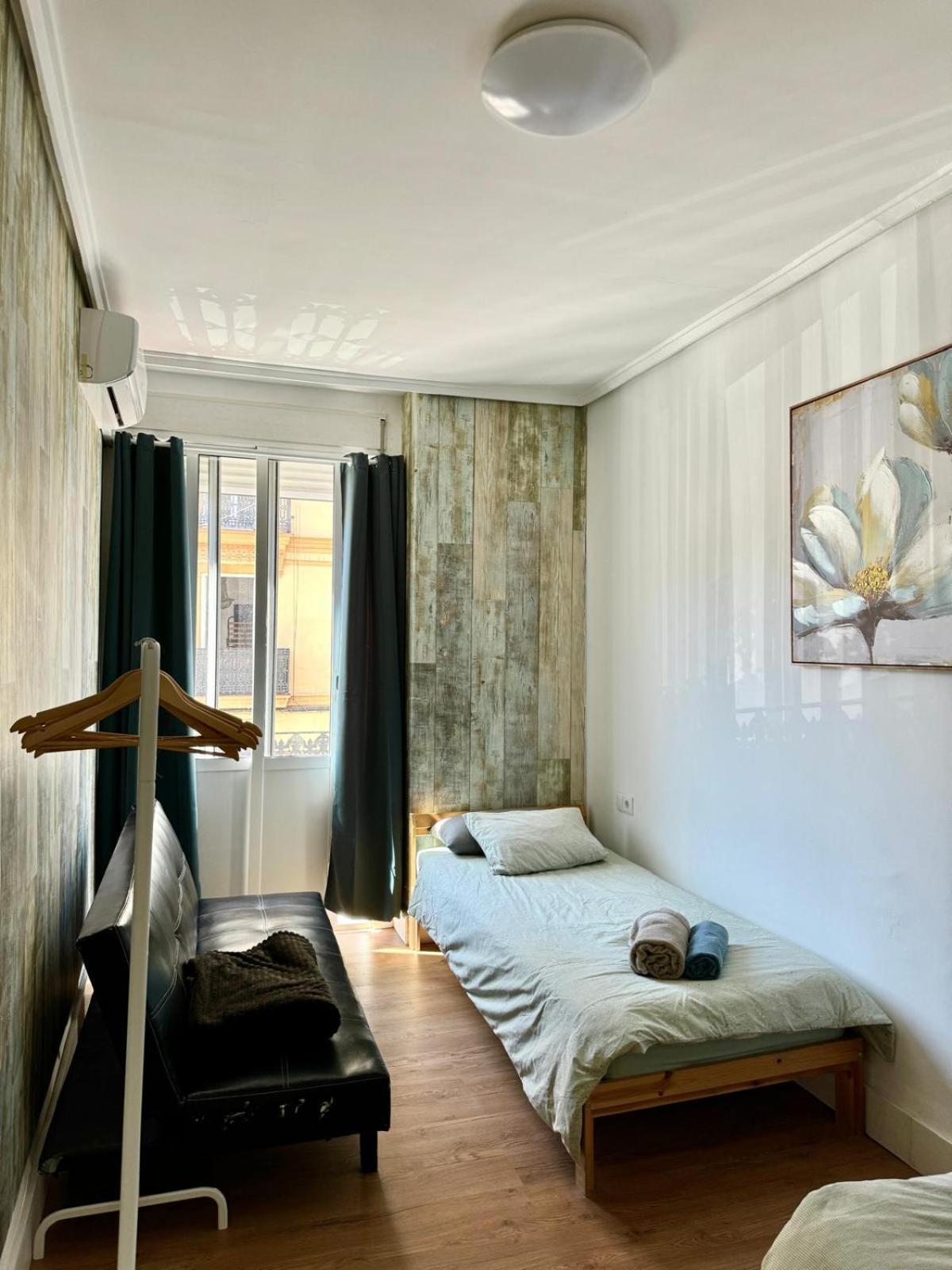 Vlc Center 4 Room Apartment Валенсия Экстерьер фото