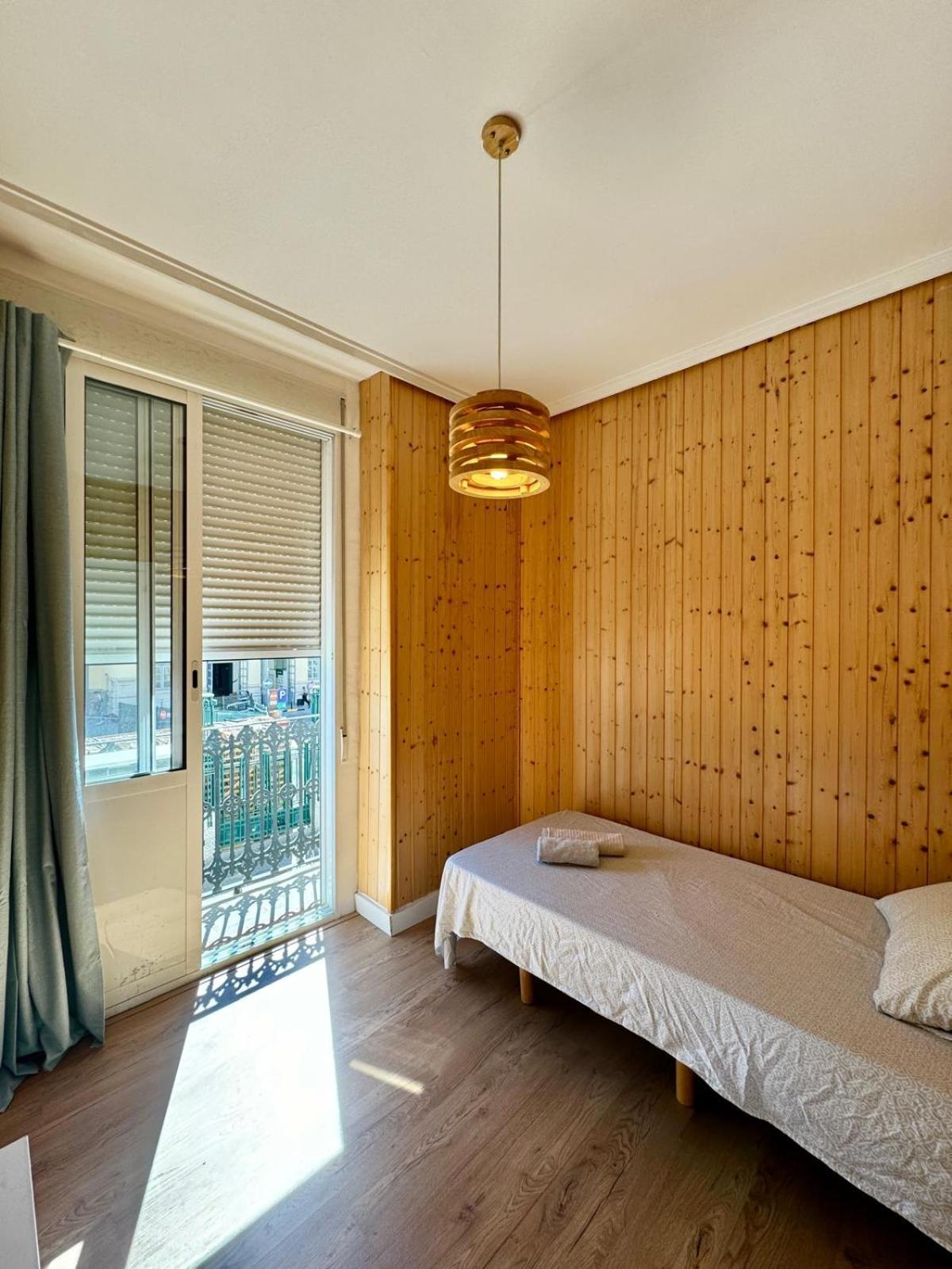 Vlc Center 4 Room Apartment Валенсия Экстерьер фото